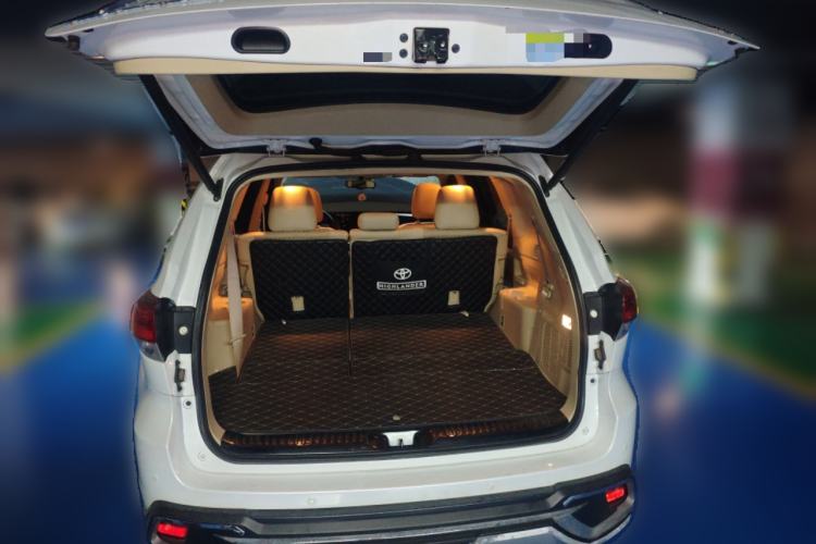 Used Toyota Highlander 2018 2.0T Four-Wheel Drive Elite Edition 7 Seats China VI Standard