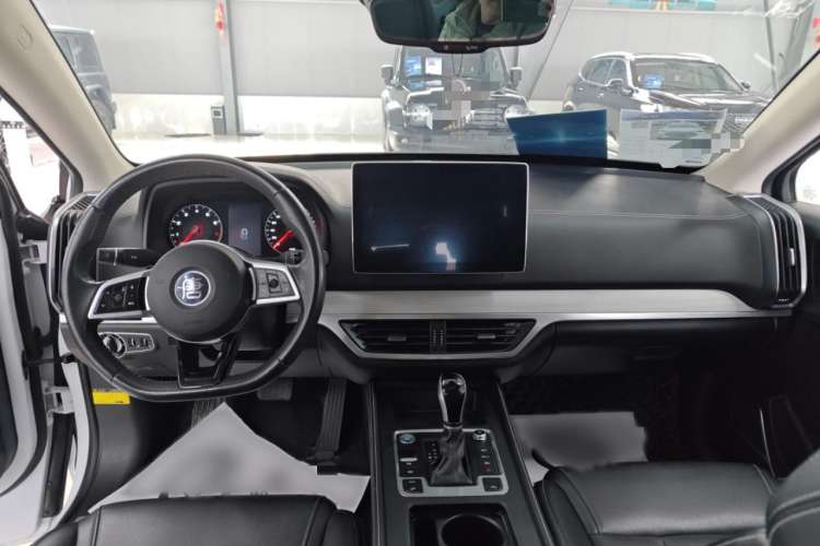 Used BYD Tang 2018 2.0T Automatic SmartConnect Luxury 7-Seater China V Emission Standard