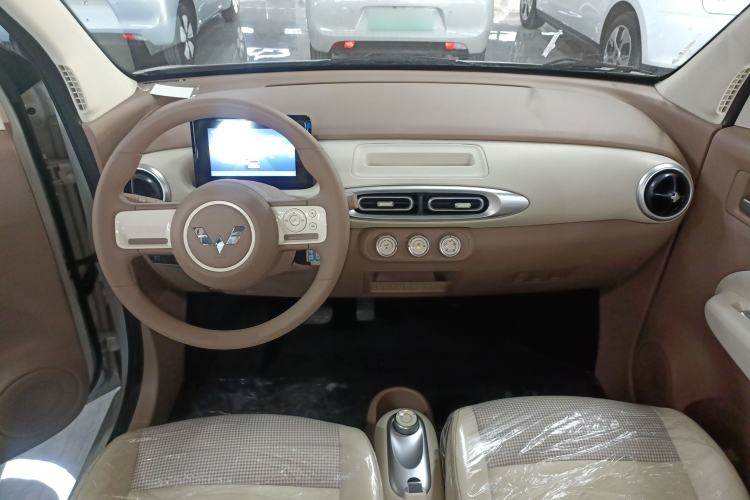 Used Wuling Hongguang MINIEV 2025 Four-Door Version Advanced Edition
