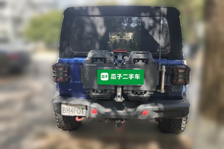 Used Jeep Wrangler 2019 2.0T Sahara Four-Door Version China VI Emission Standard Rear