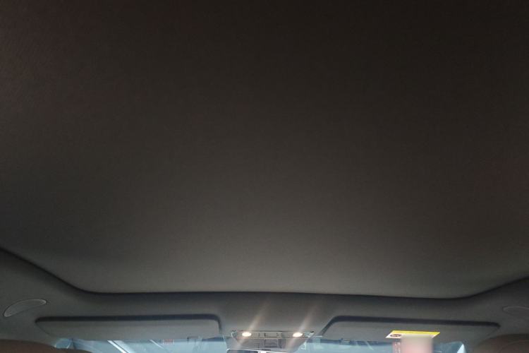 Used Li Auto i6 2025 Model Two-Wheel-Drive Standard Type
