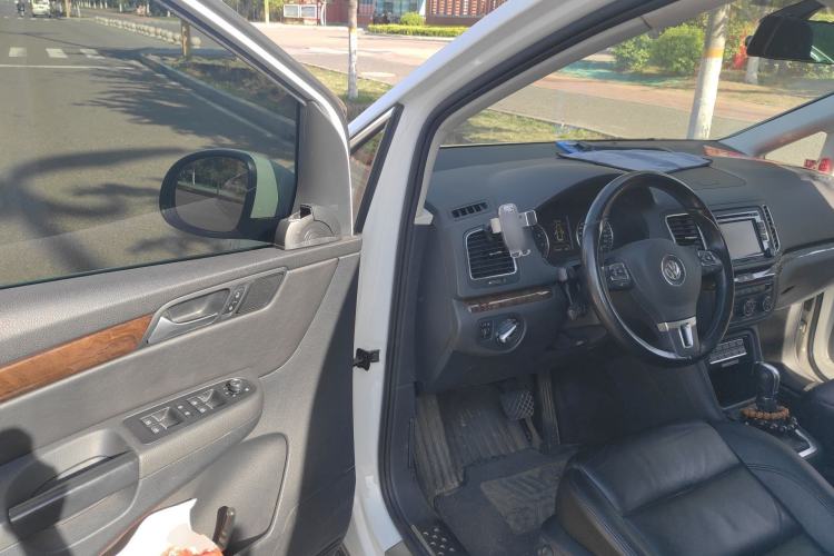 Used Volkswagen Sharan 2015 1.8TSI Comfort Model Driver Seat