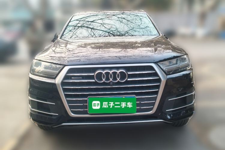 Used Audi Q7 2019 45 TFSI Comfort Model