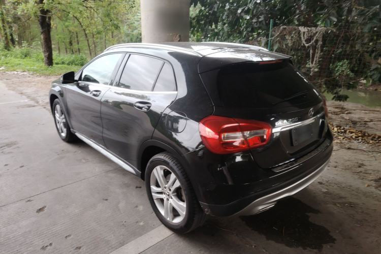 Used Mercedes-Benz GLA 2016 GLA 200 Fashion Model Rear Left 45 Deg