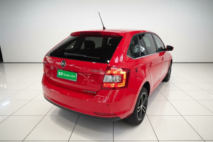 Used Skoda Rapid Spaceback 2016 Revised Version 1.4L Manual Front-Drive Edition