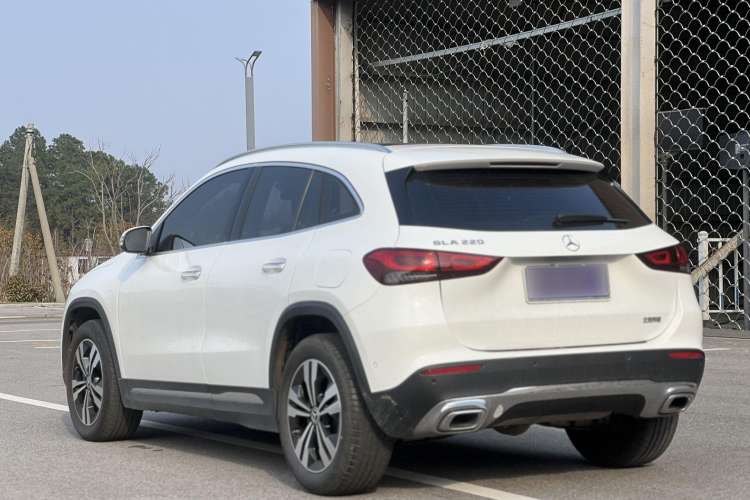 Used Mercedes-Benz GLA 2023 GLA 220
