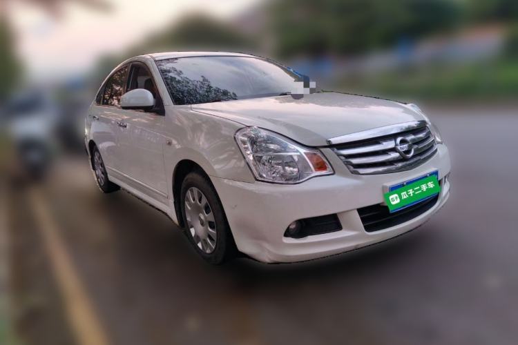 Used Nissan Sylphy 2012 Classic 1.6XE Automatic Comfort Edition Front Right 45 Deg