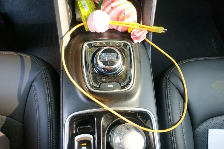 Used AION Trumpchi GE3 2018 530 Internet Premium Edition
