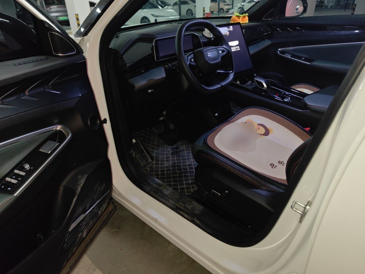 Geely Auto Emgrand X7 Sport 2024 1.5TD Smart Connect+ — снимка 16