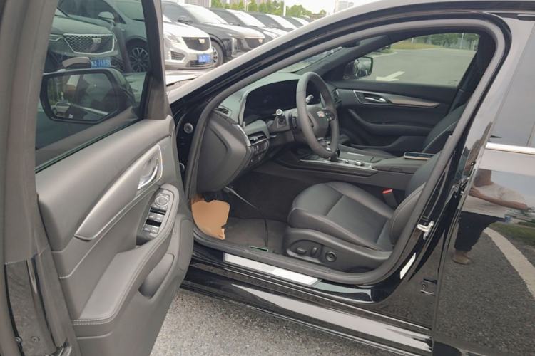 Used Cadillac CT5 2024 28T Luxury Pro Trim
