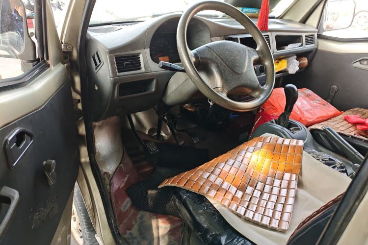 Used Wuling Zhiguang 2013 1.0L Practical Version