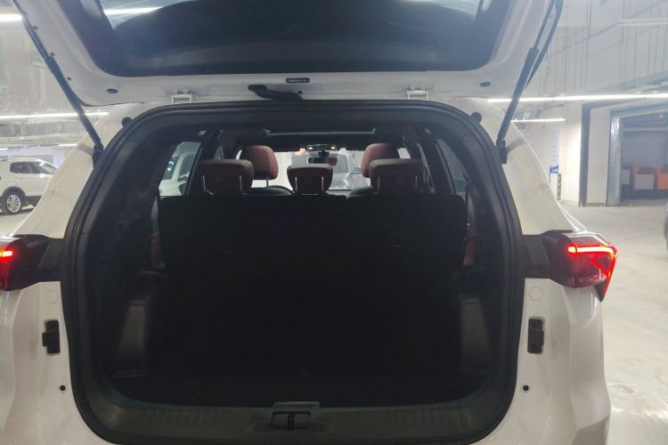 Used JETOUR X70 PLUS 2023 1.5T DCT Ziqiang PRO 5-Seater Trunk