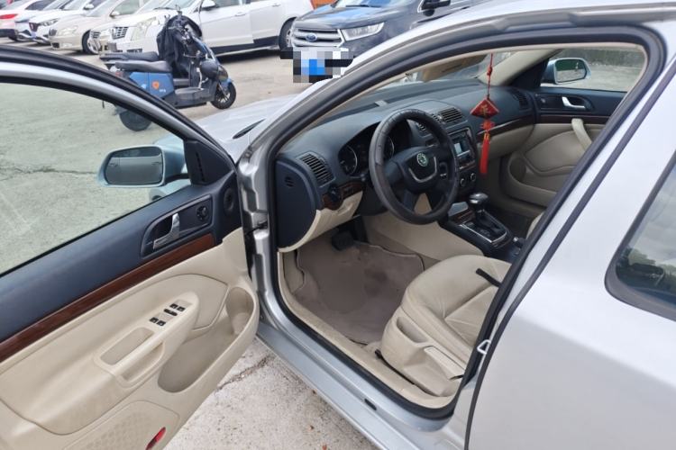 Used Skoda Octavia 2010 1.4TSI DSG Yijun Edition
