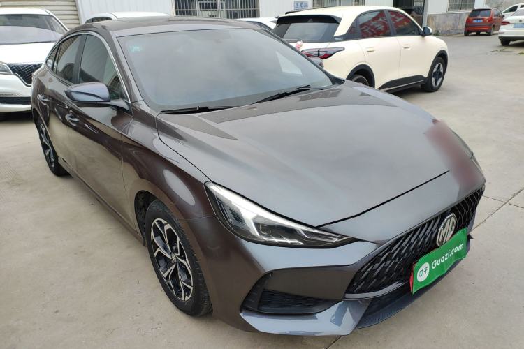 Used MG 5 2021 180 DVVT CVT Youth Luxury Edition
