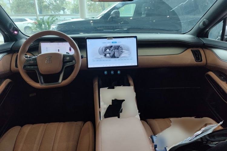 Used BYD Song L EV 2025 Intelligent Driving Version 662 km LiDAR Excellence Edition Center Console