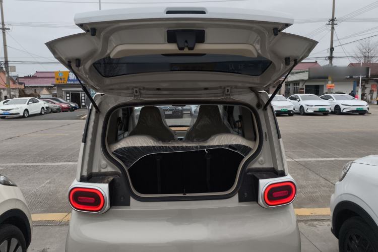 Used Wuling Hongguang MINIEV 2024 3rd Generation 215km Youth Edition
