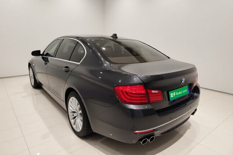 Used BMW 5 Series 2014 525Li Luxury Design Package Rear Left 45 Deg