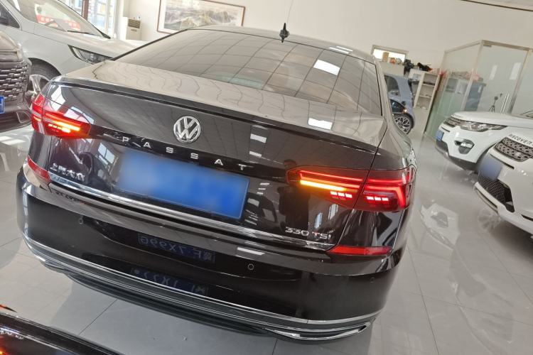 Used Volkswagen Passat 2020 330TSI Luxury Edition China VI