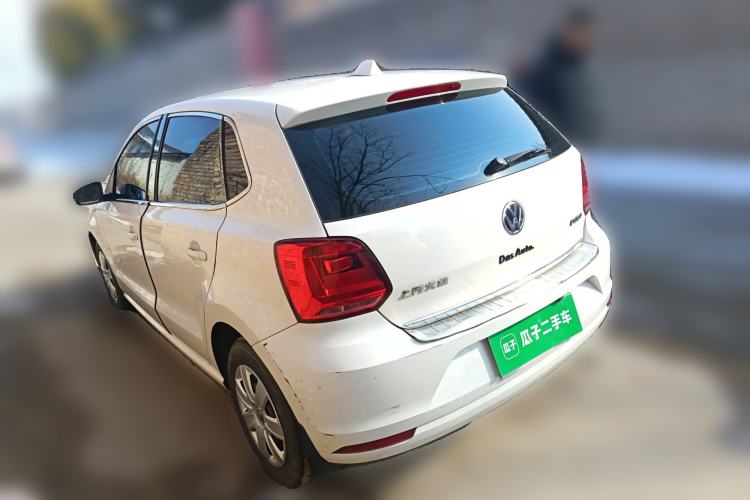 Used Volkswagen Polo 2016 1.4L Manual Fashion Model