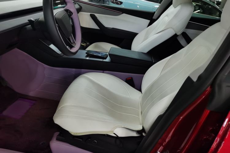 Used Tesla Model Y 2025 Rear-Wheel Drive First Edition