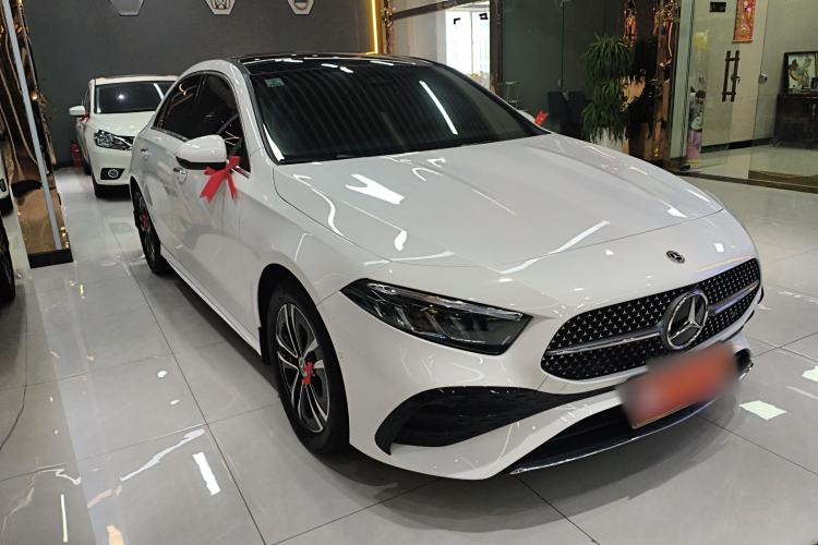 Used Mercedes-Benz A-Class 2023 A 200 L Fashion Model Front Right 45 Deg