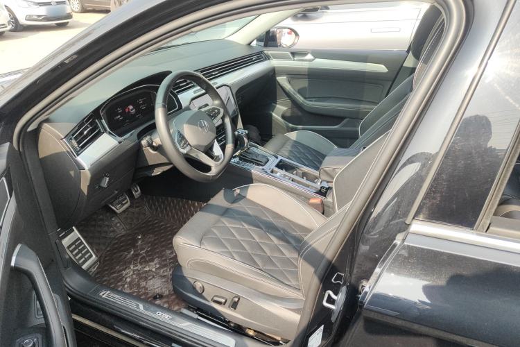 Used Volkswagen Magotan GTE Plug-in Hybrid 2022 GTE Luxury Model
