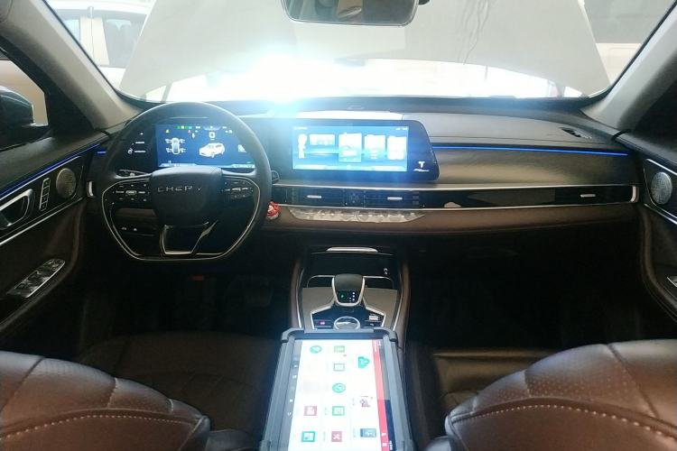 Used Chery Tiggo 8 PRO 2024 Champion Edition 290T Two-Wheel Drive Peak Version 7 Seats
