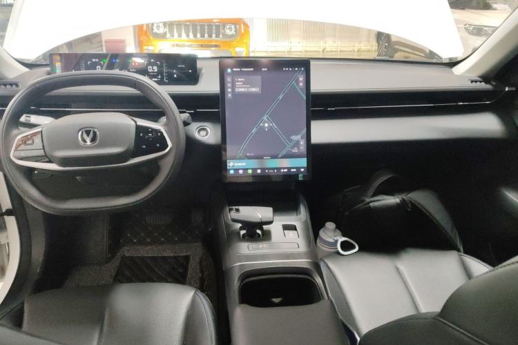 Used CHANGAN Eado DD 2023 Blue Whale NE 1.5T GDI DCT Luxury Edition Center Console