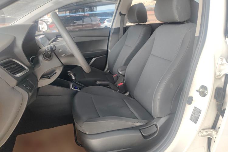 Used Hyundai Verna (new generation) 2016 1.4L Automatic Cool Edition GLS Left Front Seat