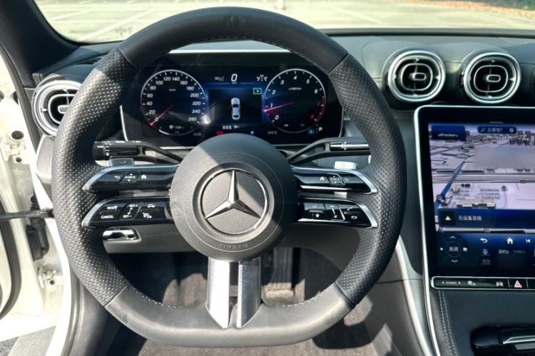 Used Mercedes-Benz C-Class 2023 Second Facelift C 260 L Sport Edition Steering Wheel