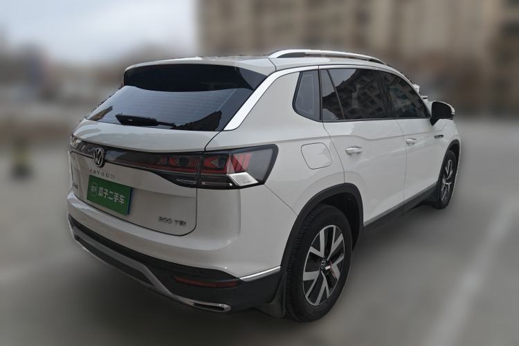 Used Volkswagen Tayron 2023 300TSI Two-Wheel-Drive Luxury Plus Advanced Edition
