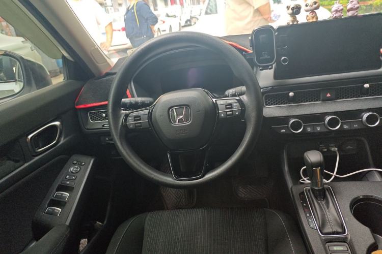 Used Honda Civic 2022 240TURBO CVT Dynamic Edition Steering Wheel