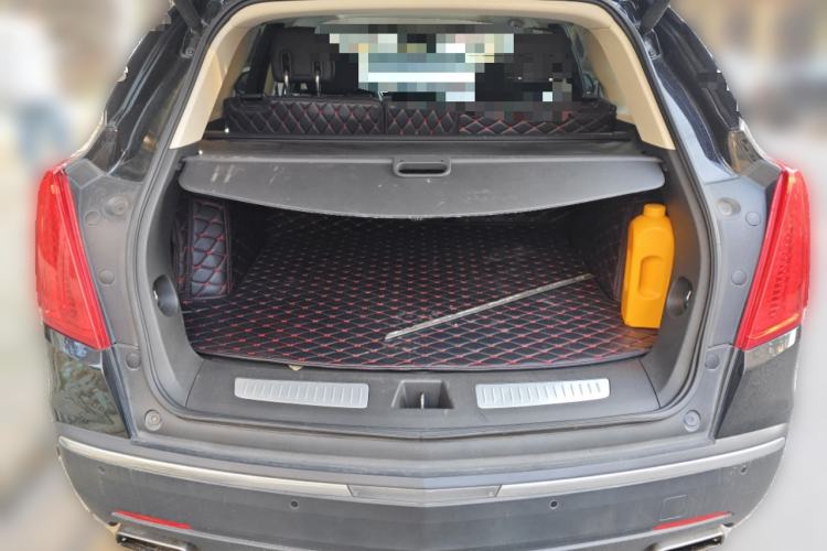 Used Cadillac XT5 2017 Anniversary Edition 25T Luxury Model
