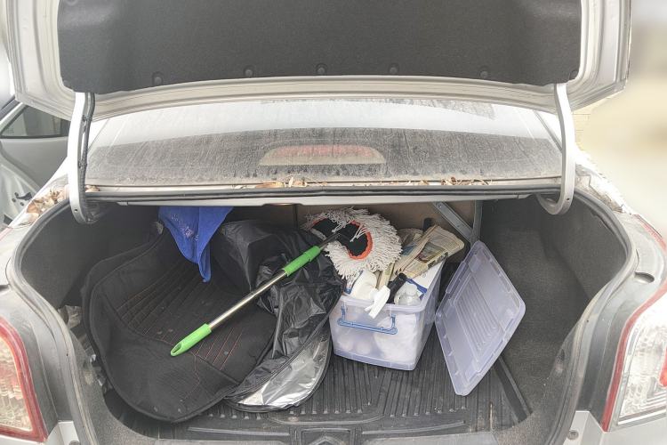 Used Baojun 630 2011 1.5L manual Comfort trim level