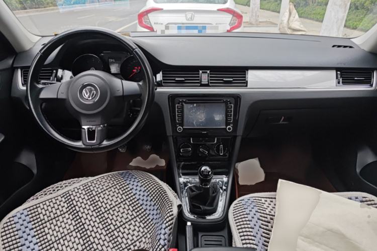 Used Volkswagen Bora 2014 1.6L Manual Comfort Model
