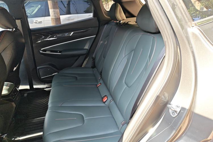 Used Geely Auto Emgrand X7 Sport 2024 1.5TD Dragon Edition
