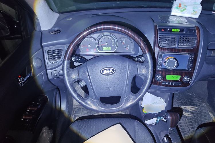 Used Kia Sportage 2011 2.0L Automatic Two-Wheel Drive GLS Steering Wheel