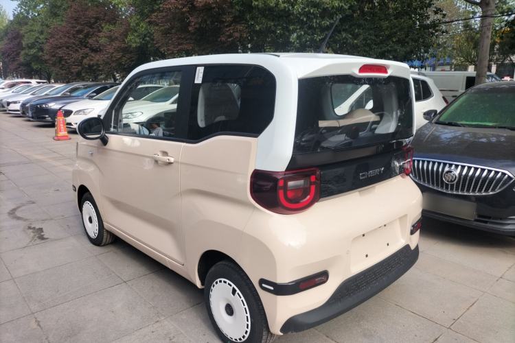 Used Chery QQ Ice Cream 2025 205km Qi Energy Version Rear Left 45 Deg