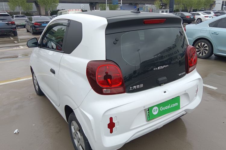 Used Roewe Clever 2021 302 km New Four-Seater Super-Efficient Version Exterior 2