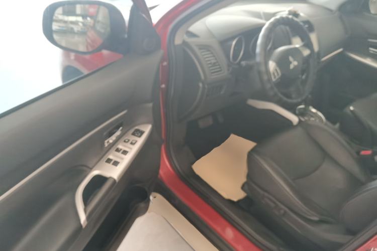 Used Mitsubishi ASX 2016 2.0L CVT Two-Wheel Drive Navigation Edition
