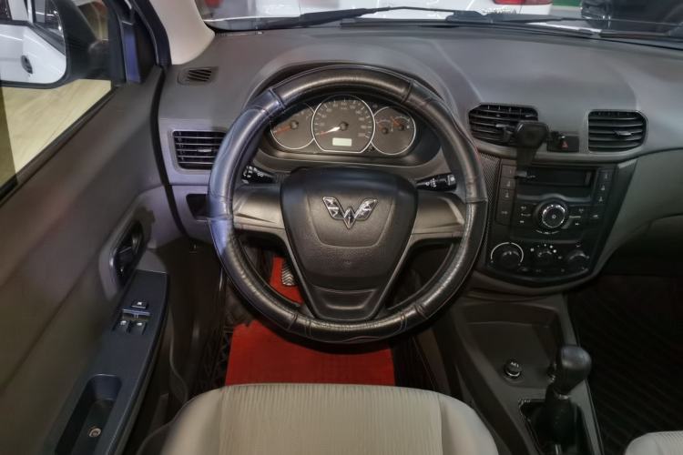 Used Wuling Hongguang 2020 1.2L S Base Model China VI LSI
