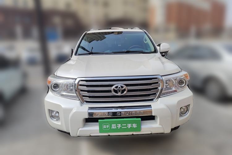 Used Toyota Land Cruiser 2015 4.0L V6 Middle East Limited Edition Front