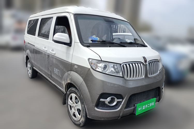 Used Jinbei Hiace X30 2023 1.5L Business-Style Passenger Van 5/6/7-Seater Non-Air-Conditioned Version SWC15M
