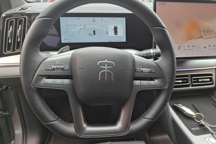 Used BYD Song L DM-i 2025 Intelligent Driving Version 160 km Beyond-Range Type
