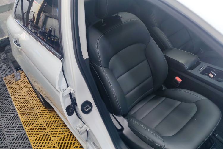 Used Geely Auto Emgrand GL 2021 UP 1.4T CVT Leading Edition
