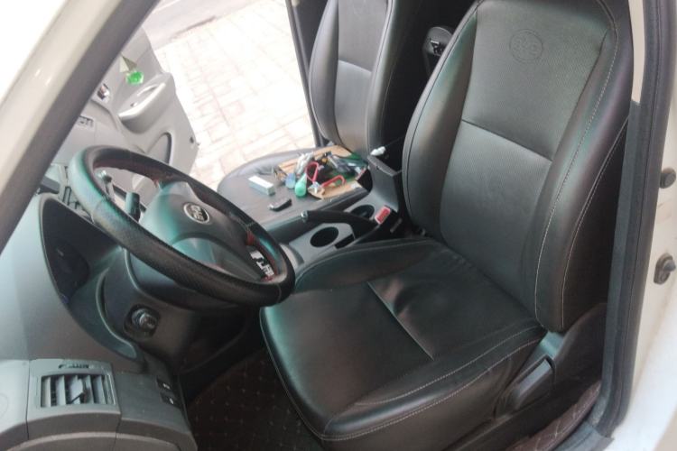 Used BYD L3 2015 Energy-Efficient Model 1.5L Automatic Comfort Edition
