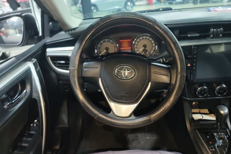 Used Toyota Corolla 2017 1.2T CVT GL-i Steering Wheel