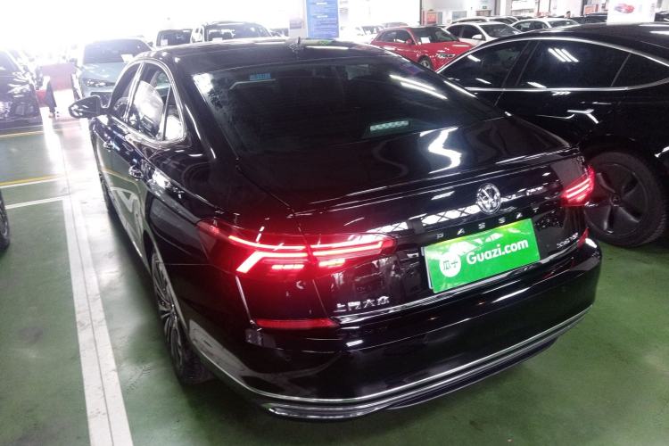 Used Volkswagen Passat 2019 330TSI Luxury Edition China V Standard
