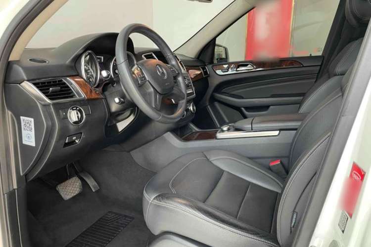 Used Mercedes-Benz M-Class 2015 ML 400 4MATIC Dynamic Model