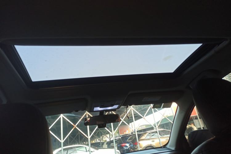 Used Toyota RAV4 2016 2.0L CVT Two-Wheel Drive Fashion Edition China V Standard